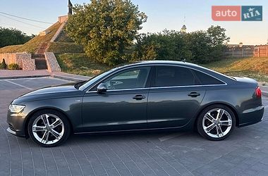 Седан Audi A6 2013 в Мостиске