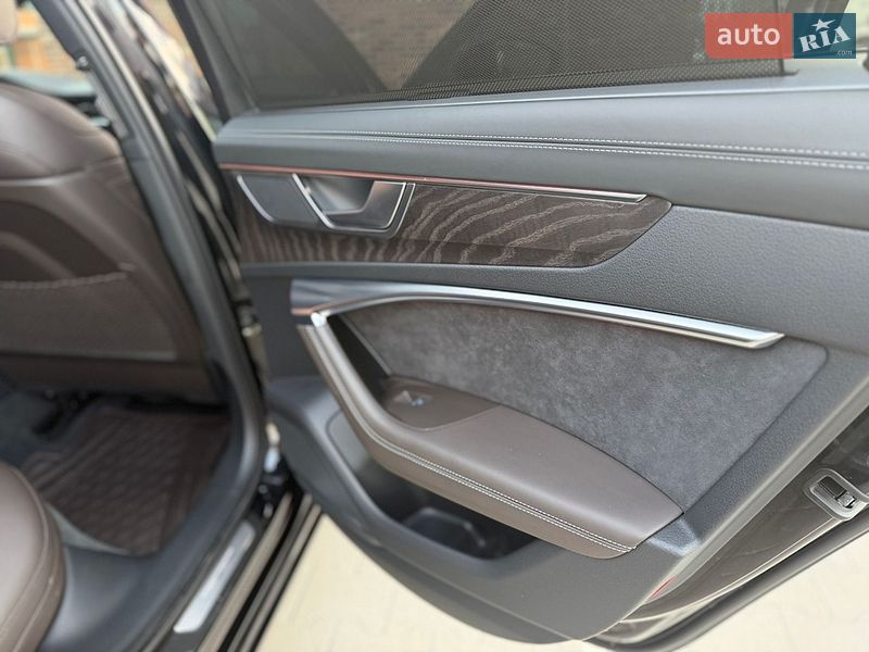 Седан Audi A6 2022 в Києві