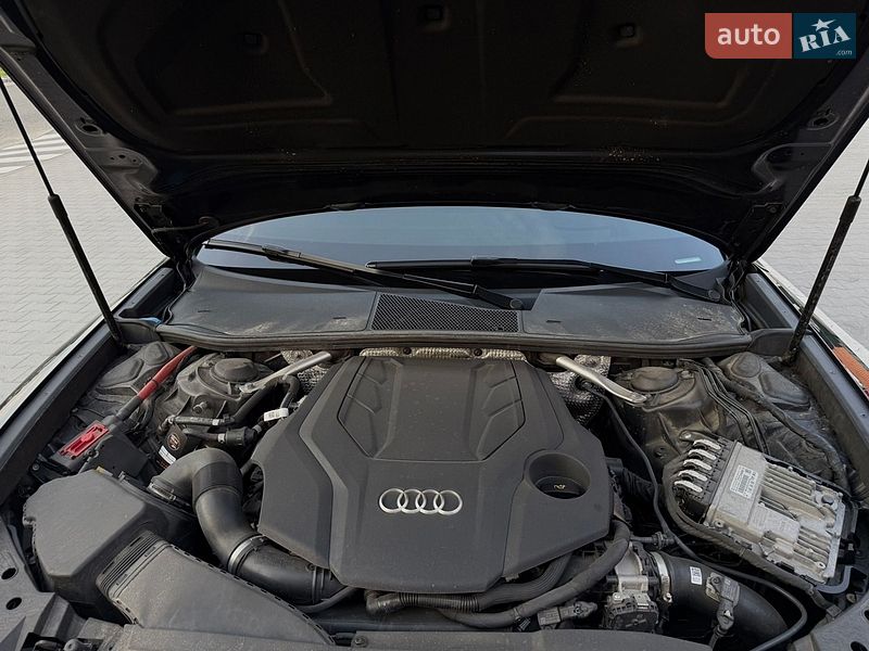 Седан Audi A6 2022 в Києві