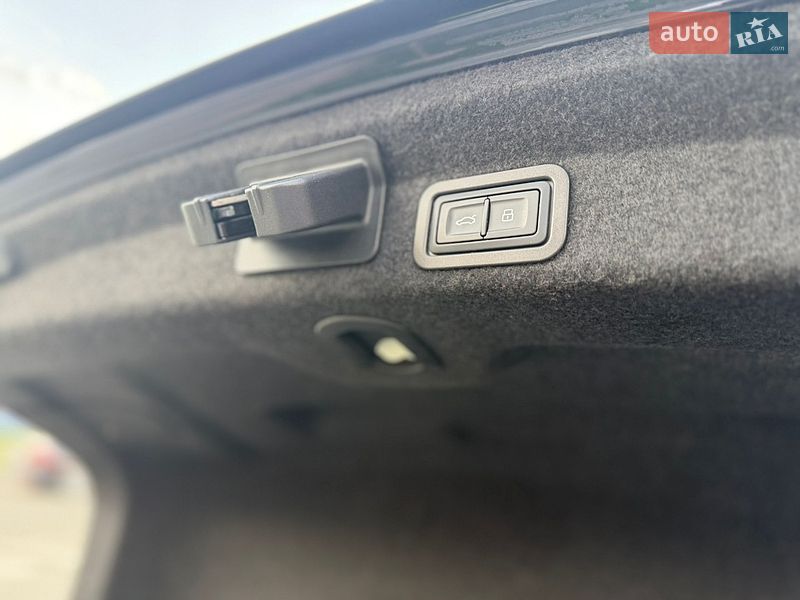 Седан Audi A6 2022 в Києві