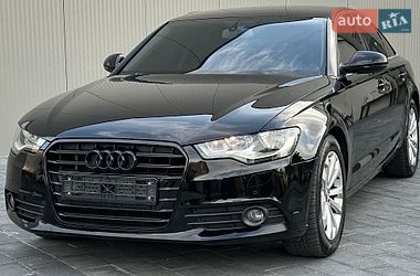 Седан Audi A6 2011 в Ужгороде