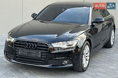 Седан Audi A6 2011 в Ужгороде