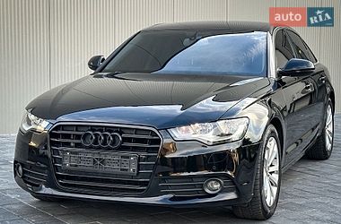 Седан Audi A6 2011 в Ужгороде