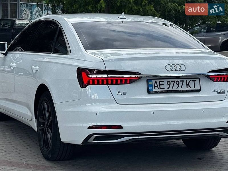 Седан Audi A6 2023 в Дніпрі