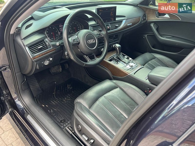 Седан Audi A6 2015 в Ровно
