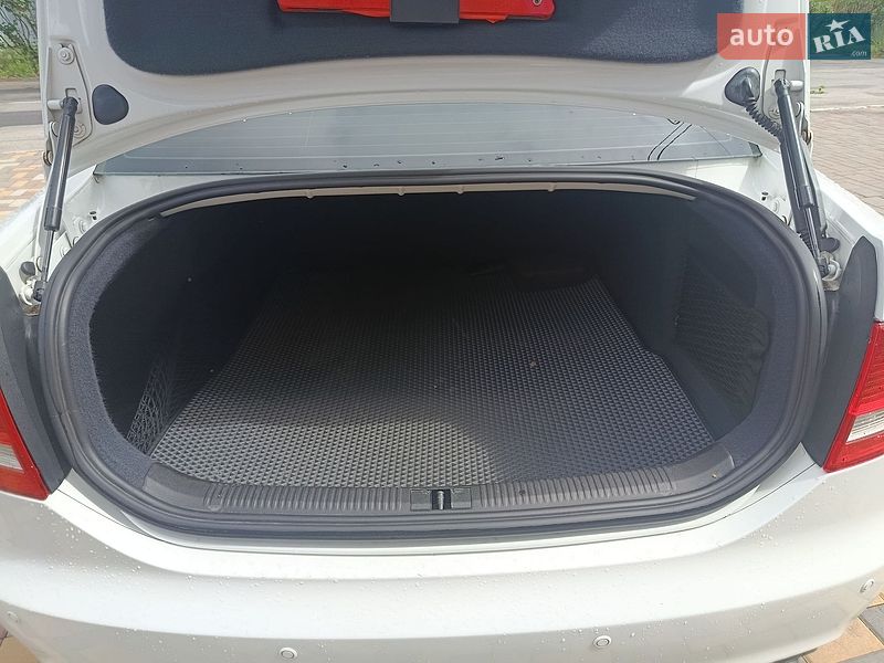 Седан Audi A6 2006 в Боярке