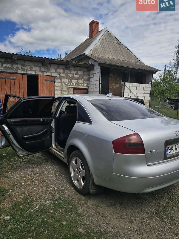 Седан Audi A6 1999 в Сарнах