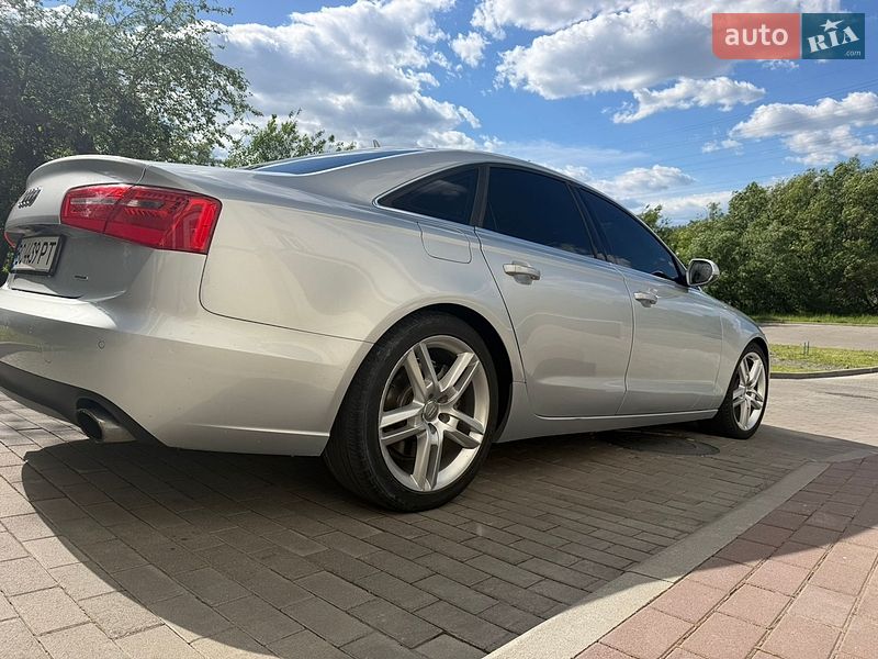 Седан Audi A6 2014 в Львове