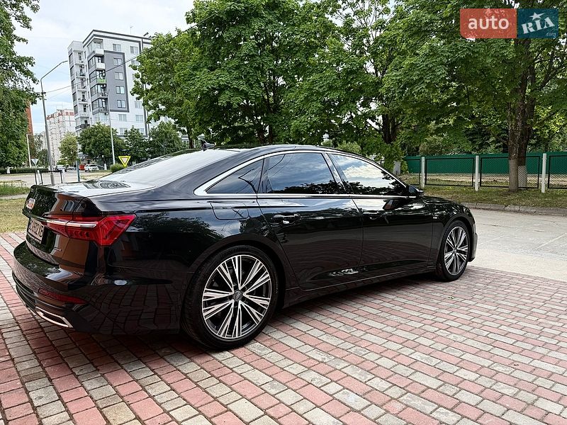 Седан Audi A6 2019 в Ровно