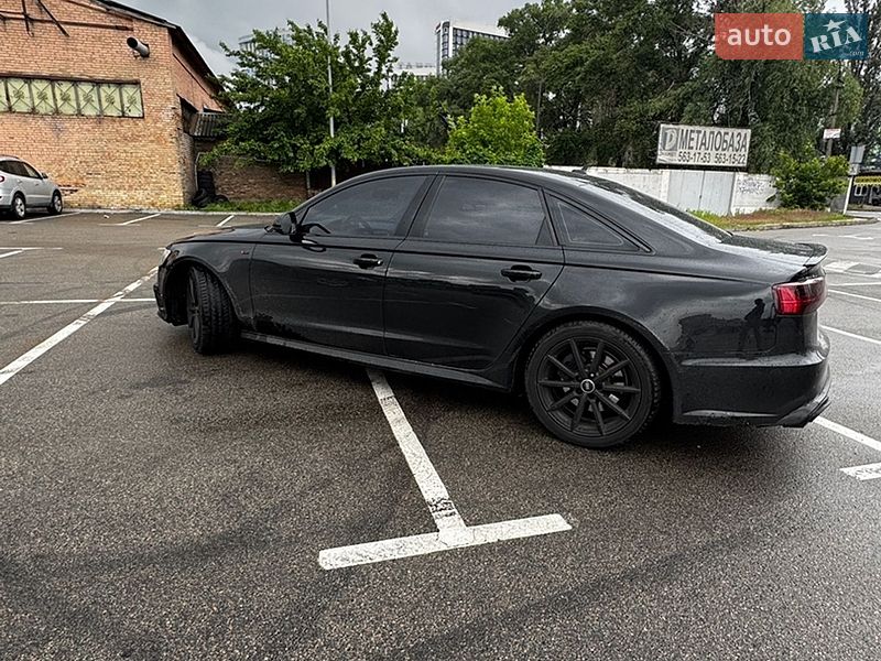 Седан Audi A6 2016 в Киеве