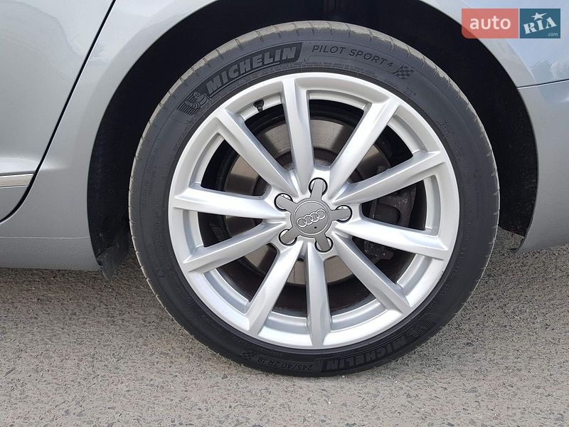 Седан Audi A6 2010 в Луцке