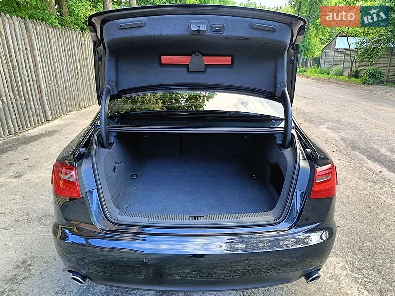 Седан Audi A6 2011 в Киеве