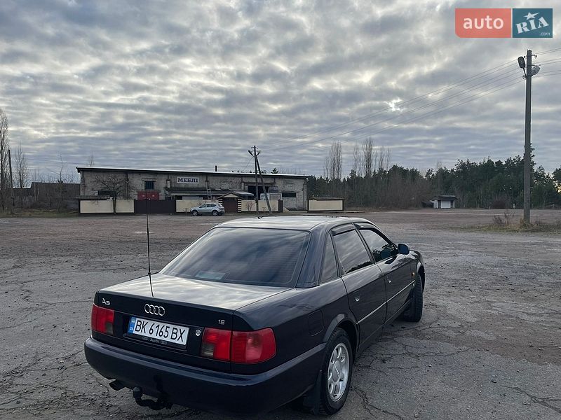 Седан Audi A6 1997 в Заречном