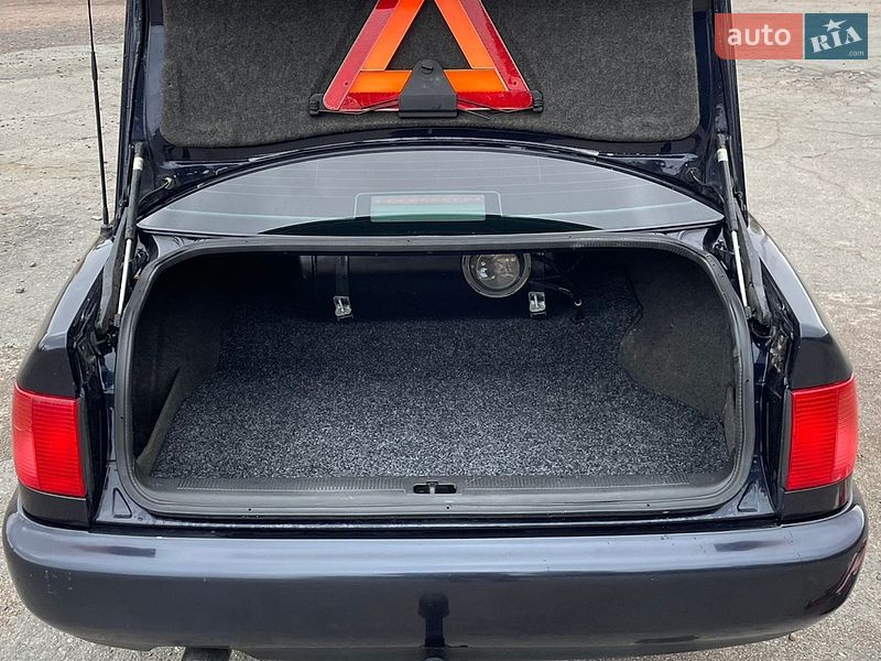 Седан Audi A6 1997 в Заречном