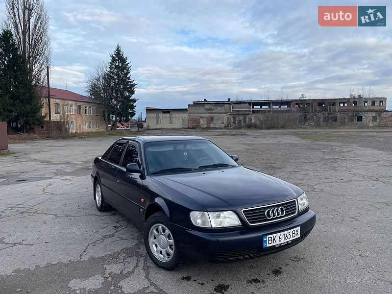 Седан Audi A6 1997 в Заречном