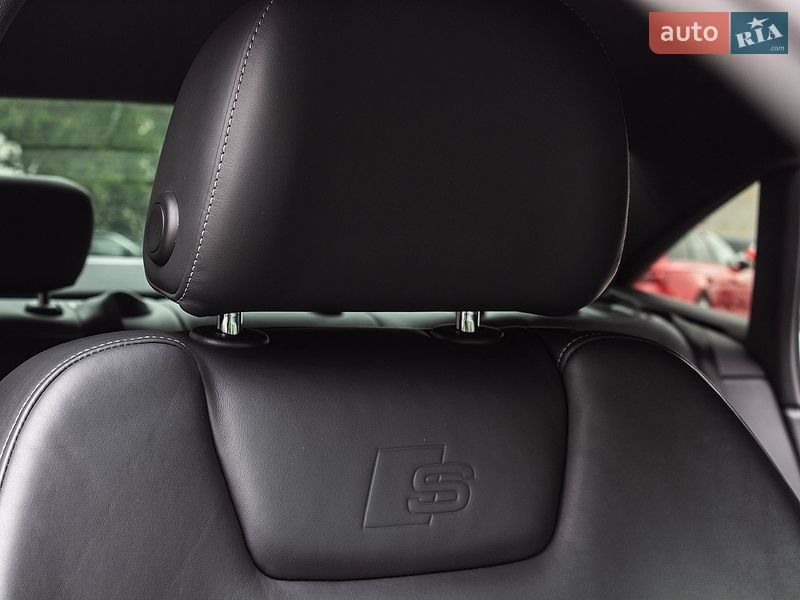 Седан Audi A6 2018 в Львові