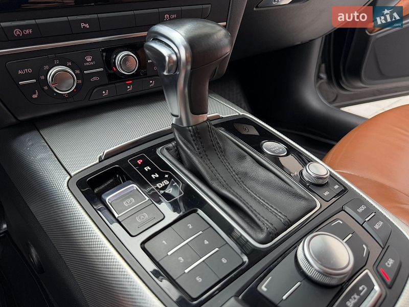 Седан Audi A6 2012 в Ивано-Франковске