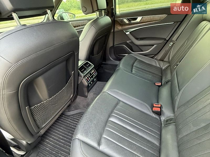 Седан Audi A6 2018 в Днепре