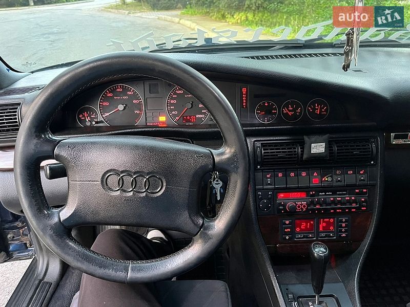 Седан Audi A6 1995 в Івано-Франківську