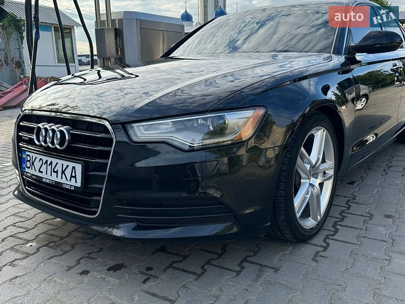 Седан Audi A6 2014 в Чернівцях