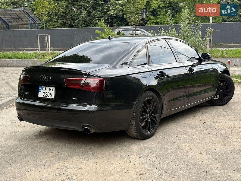 Седан Audi A6 2014 в Киеве
