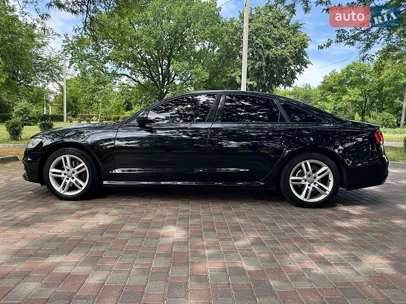 Седан Audi A6 2013 в Києві