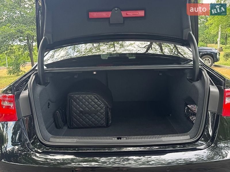 Седан Audi A6 2013 в Києві