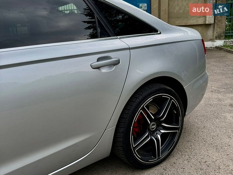 Седан Audi A6 2012 в Золочеве