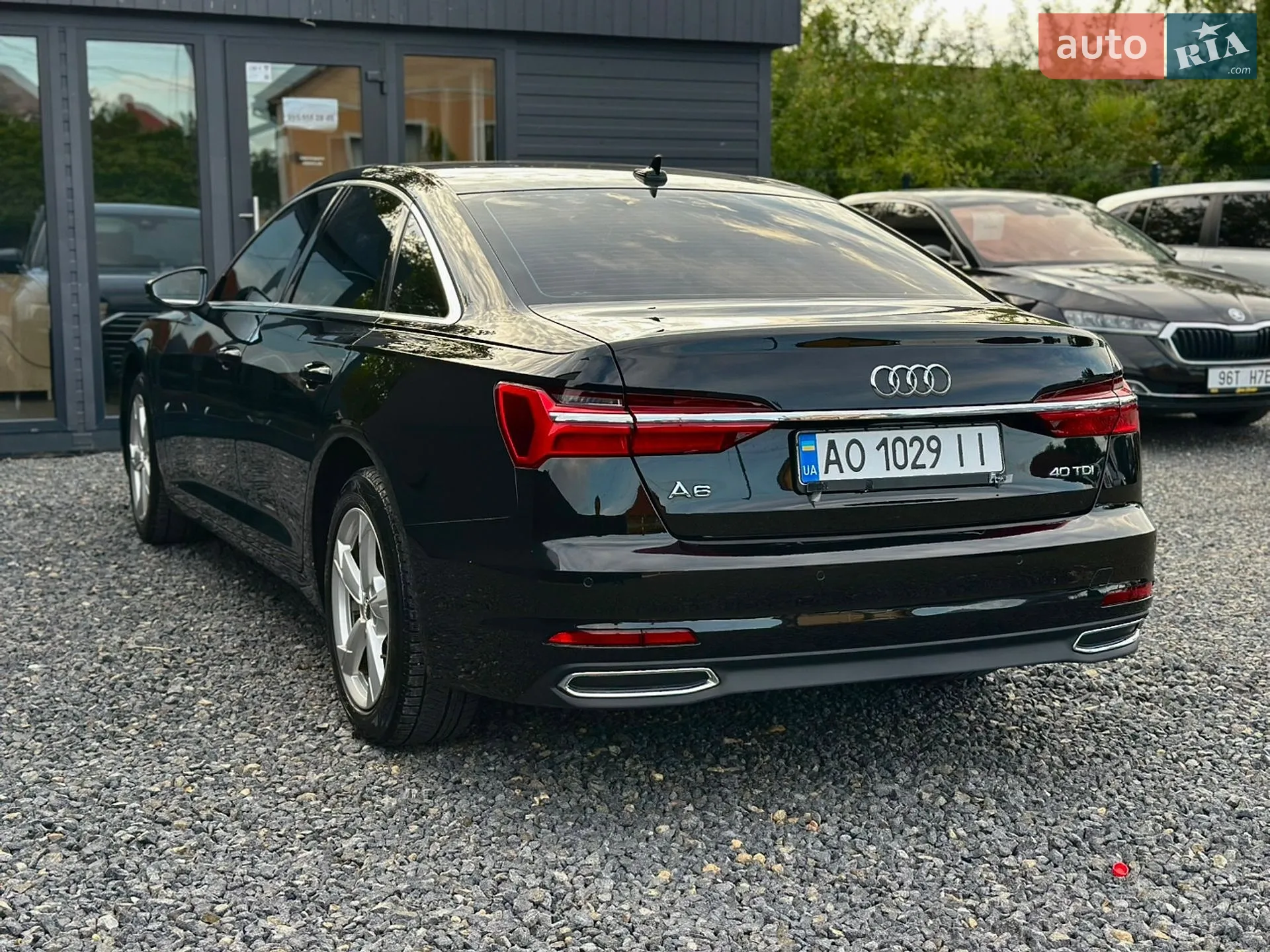 Audi A6 2018 VIN WAUZZZF21KN050497 фото оголошення 4 з 12
