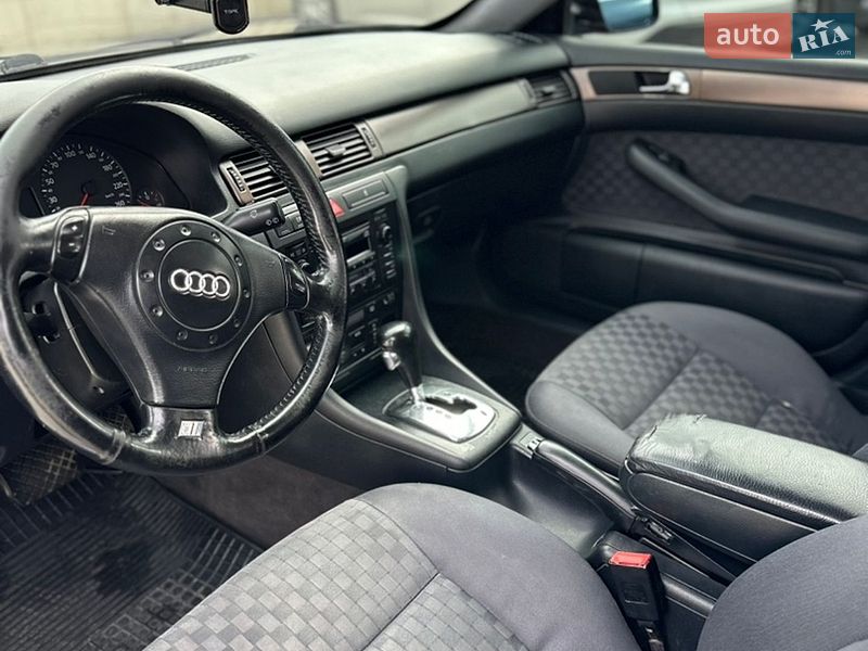 Универсал Audi A6 2001 в Львове