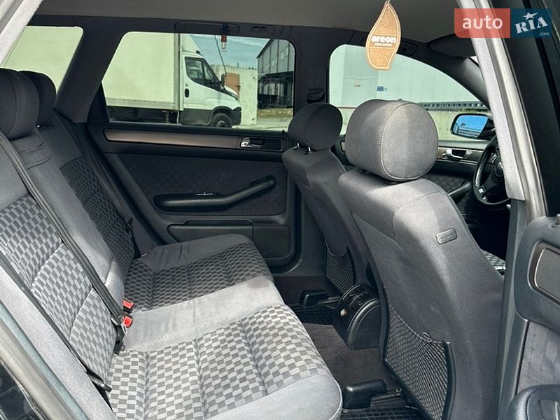 Универсал Audi A6 2001 в Львове