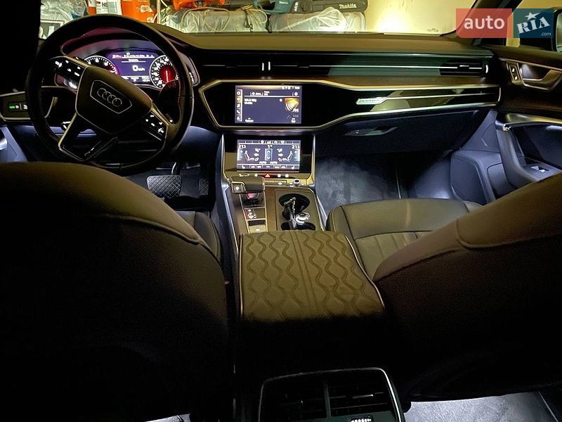 Седан Audi A6 2019 в Дніпрі