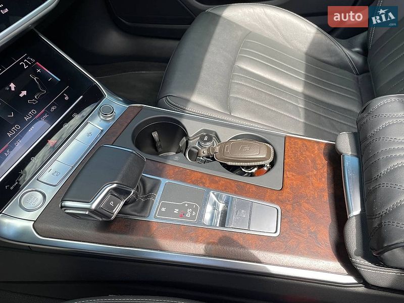 Седан Audi A6 2019 в Дніпрі