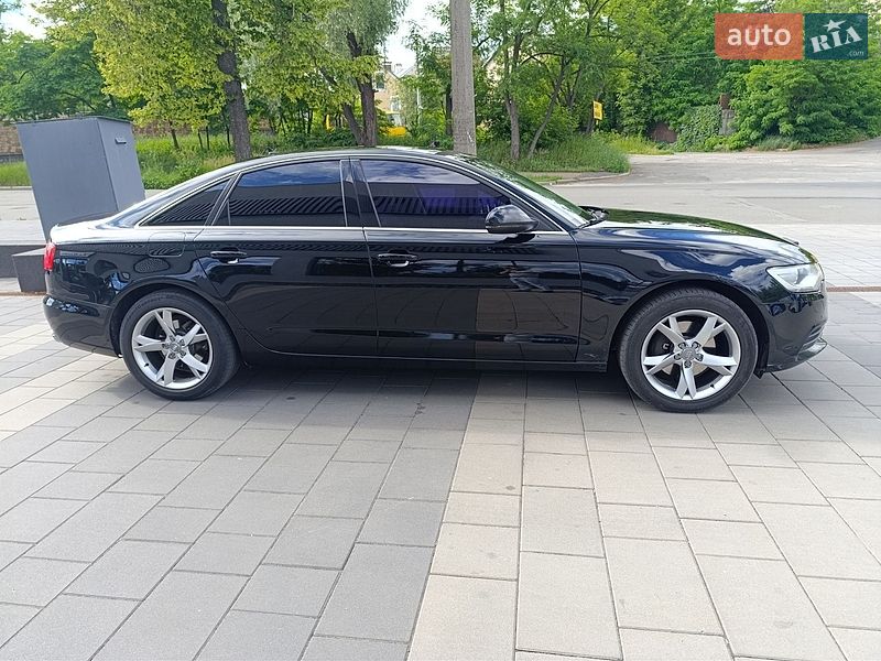 Седан Audi A6 2011 в Киеве