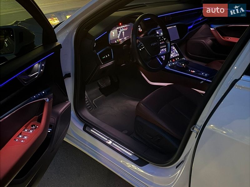 Седан Audi A6 2022 в Білій Церкві