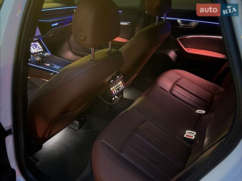 Седан Audi A6 2022 в Білій Церкві