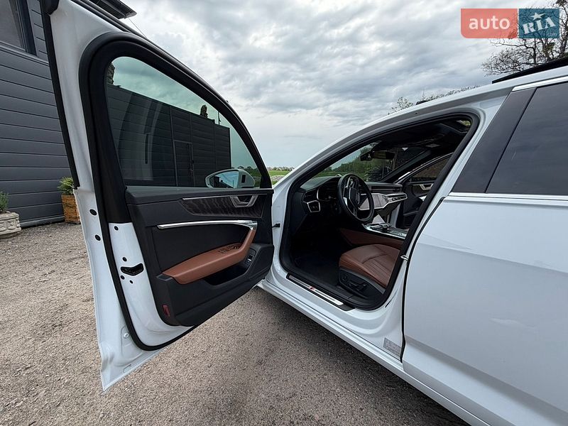 Седан Audi A6 2022 в Білій Церкві