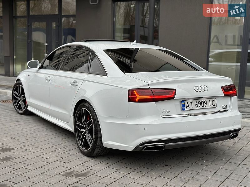 Седан Audi A6 2015 в Ивано-Франковске