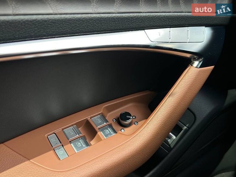 Седан Audi A6 2023 в Львові