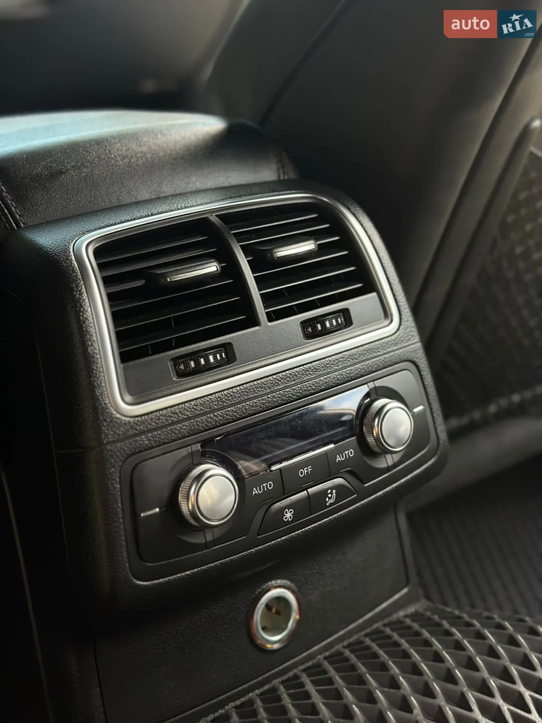 2011 Audi A6 - мініатюра 47