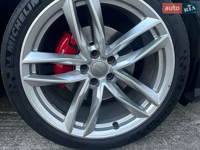Седан Audi A6 2015 в Черновцах