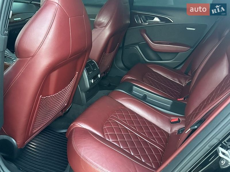 Седан Audi A6 2015 в Черновцах
