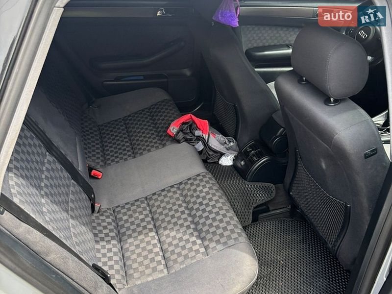 Универсал Audi A6 2000 в Киеве