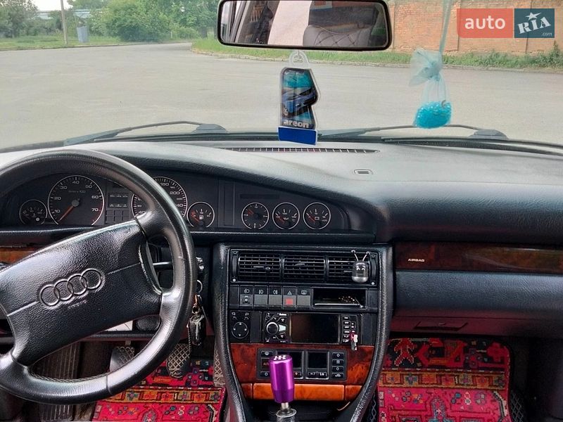 Седан Audi A6 1996 в Хмельнике