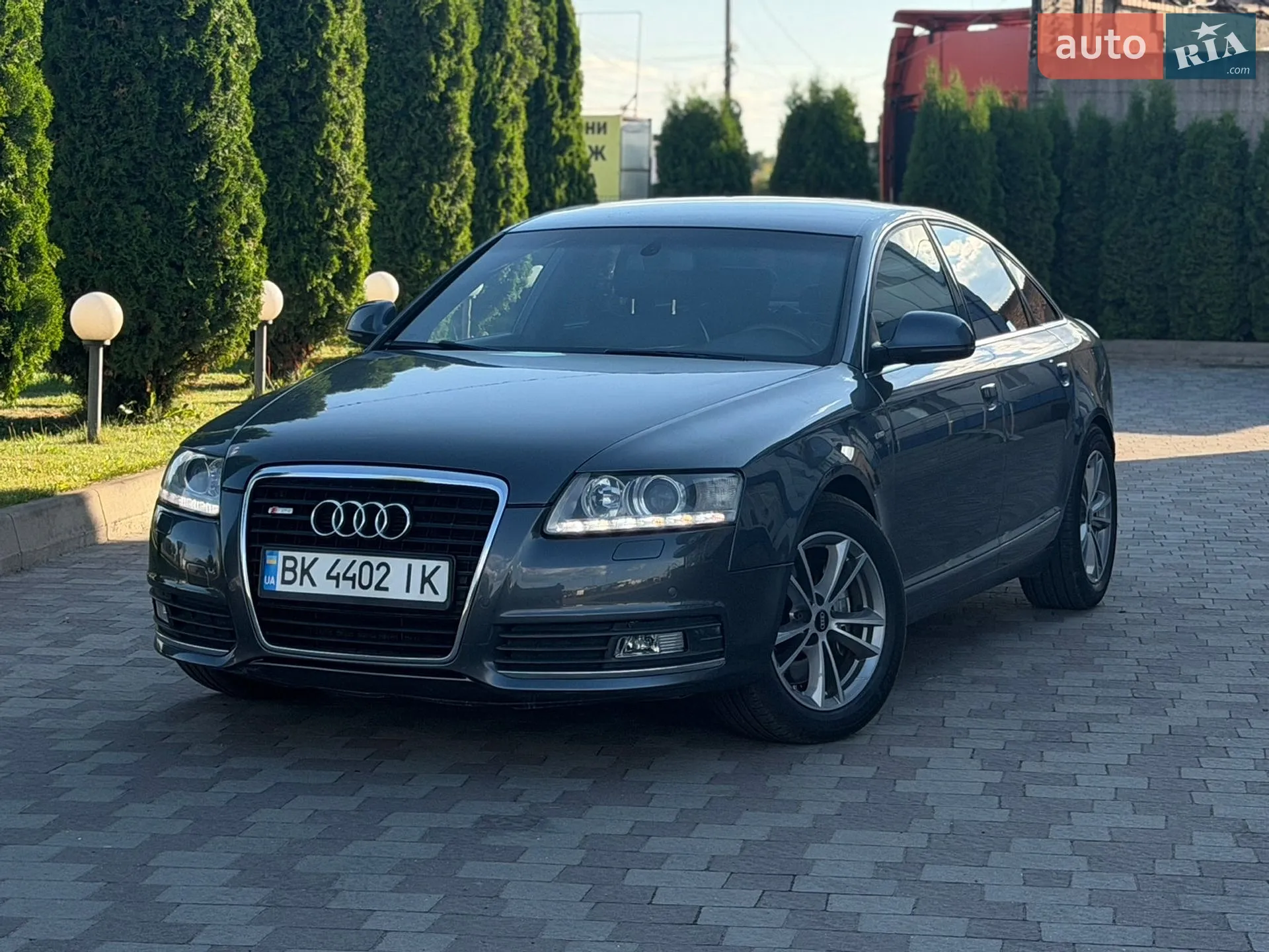 2010 Audi A6 - мініатюра 3