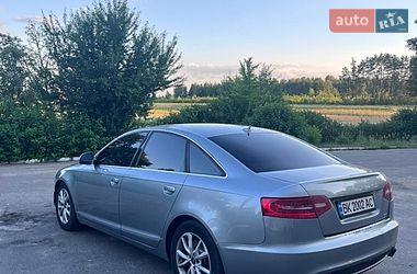 Седан Audi A6 2010 в Заречном