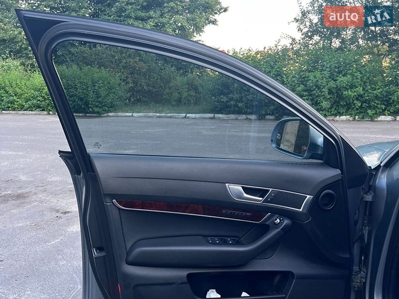 Седан Audi A6 2010 в Заречном
