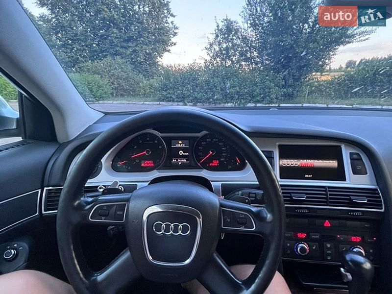 Седан Audi A6 2010 в Заречном