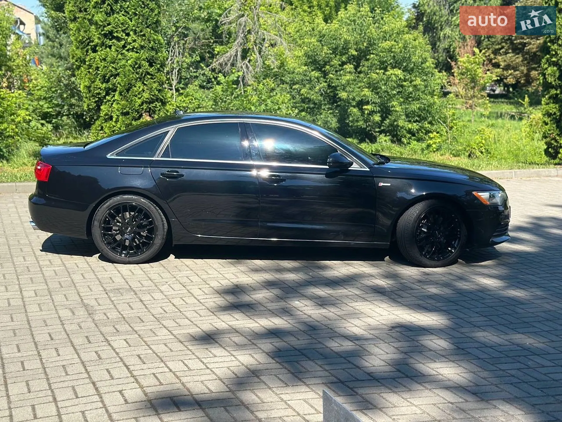 Audi A6 2013 VIN WAUFGAFC3EN035037 фото оголошення 5 з 26