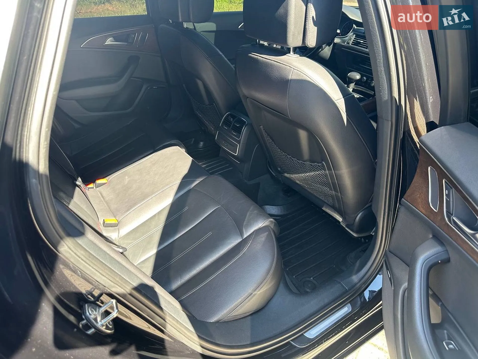 Audi A6 2013 VIN WAUFGAFC3EN035037 фото оголошення 24 з 26